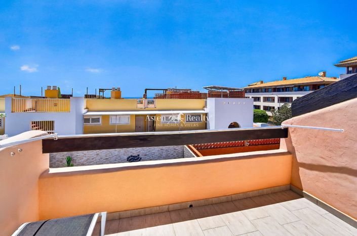 Image No.24-3 Bed House for sale