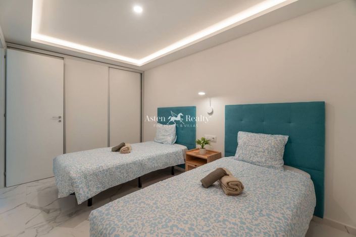 Image No.14-2 Bed Apartment for sale