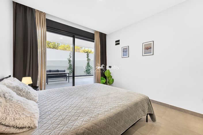 Image No.14-2 Bed Apartment for sale