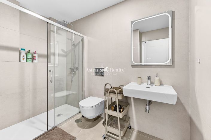 Image No.16-2 Bed Apartment for sale