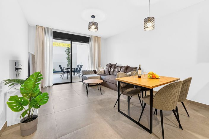 Image No.7-2 Bed Apartment for sale