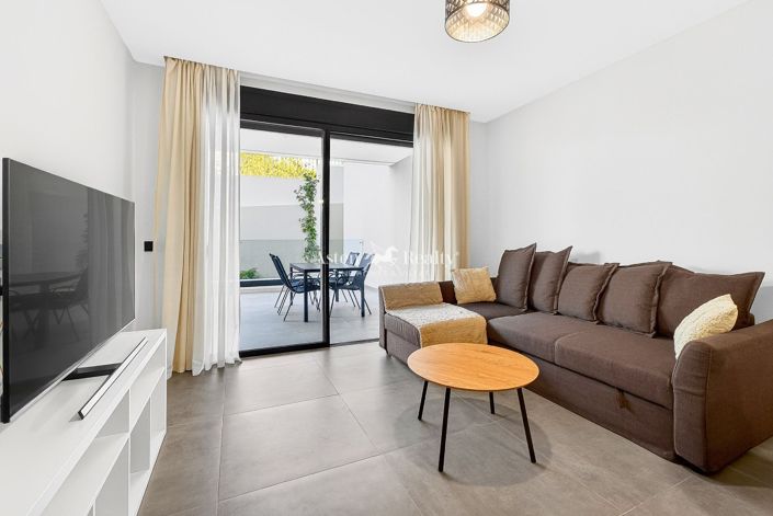 Image No.8-2 Bed Apartment for sale