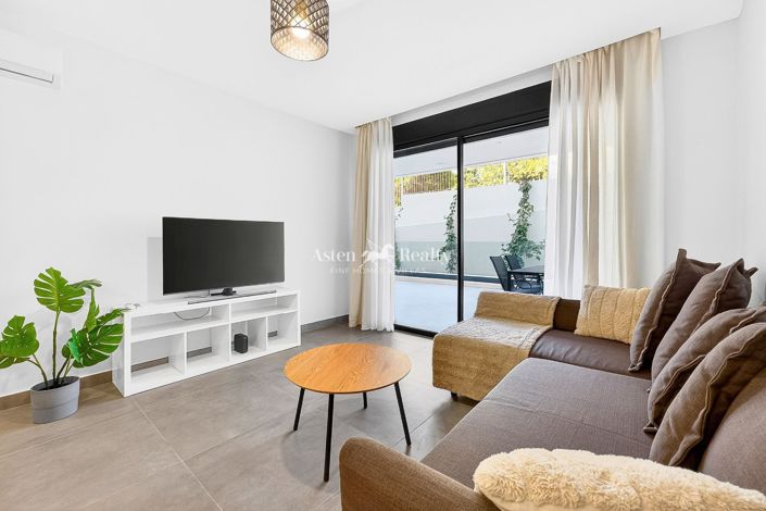 Image No.9-2 Bed Apartment for sale