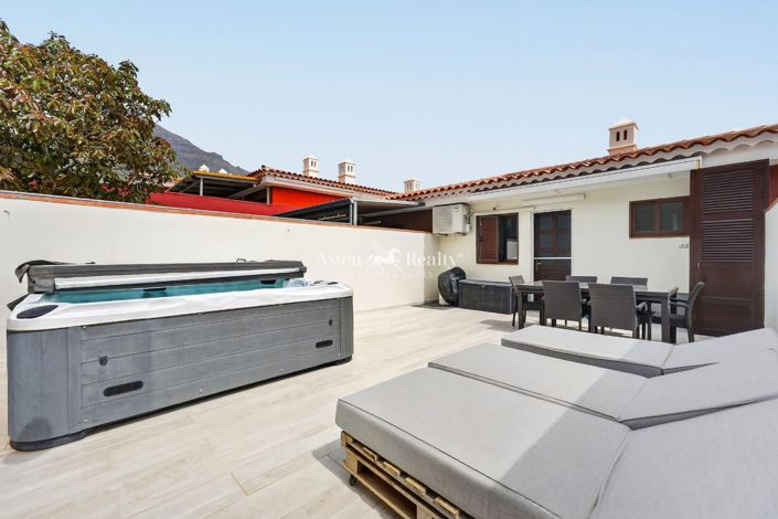 Image No.17-3 Bed Penthouse for sale