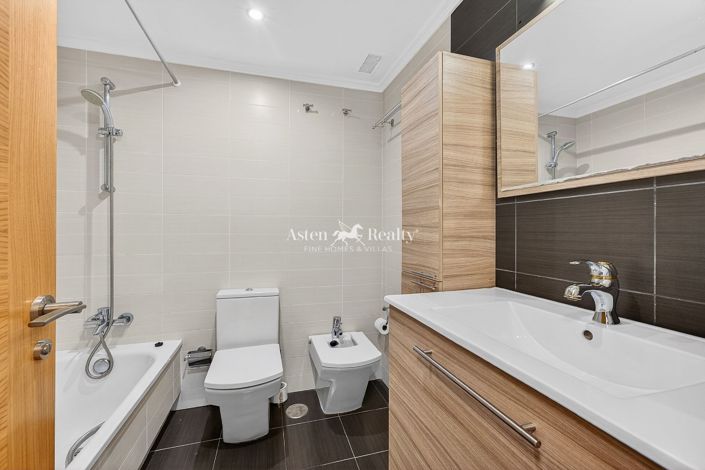 Image No.14-2 Bed Apartment for sale