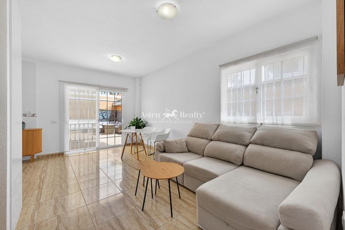 Image No.8-2 Bed Apartment for sale