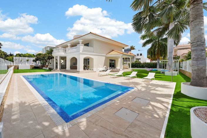 Image No.18-4 Bed Villa for sale