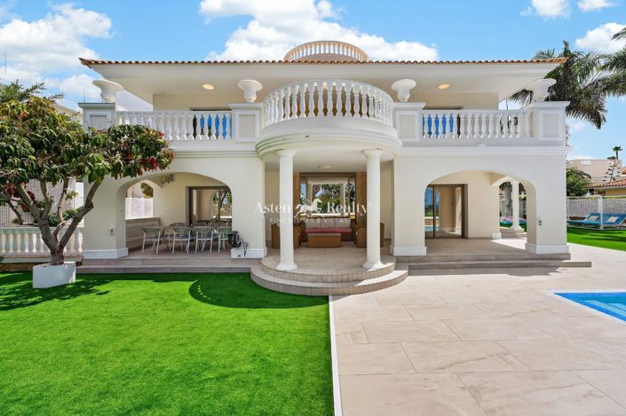 Image No.19-4 Bed Villa for sale