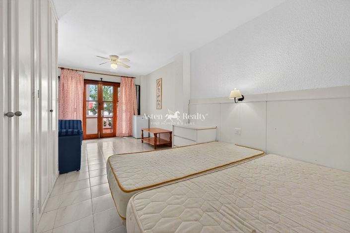 Image No.12-1 Bed Studio for sale