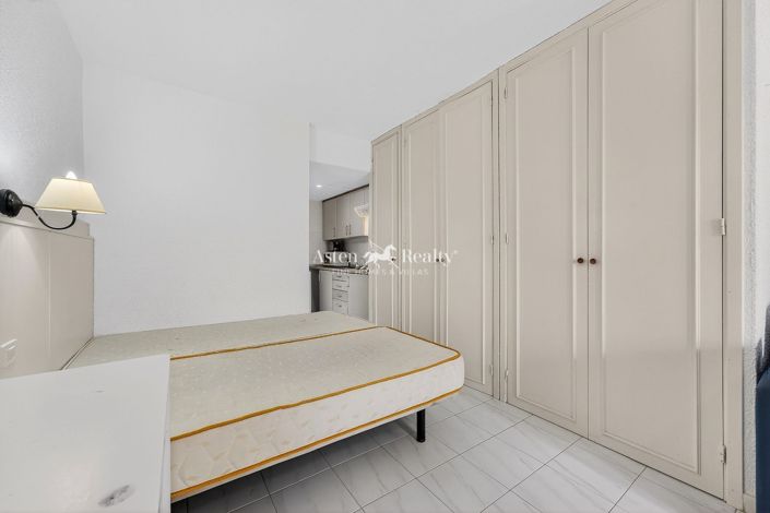 Image No.13-1 Bed Studio for sale