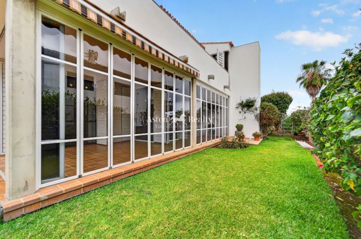 Image No.3-Villa de 5 chambres à vendre à Puerto De La Cruz