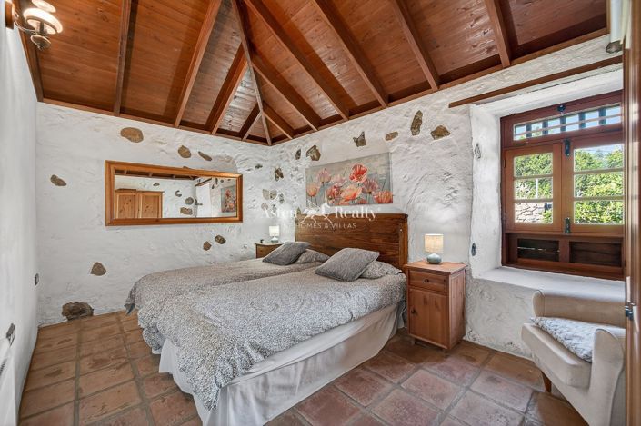 Image No.8-Plot for sale