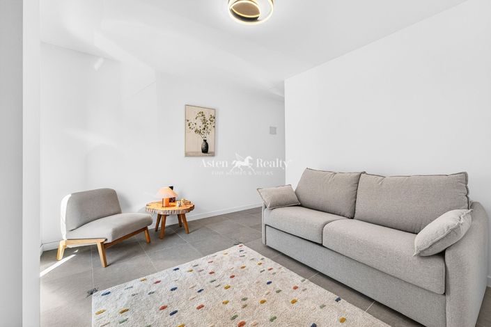Image No.24-2 Bed Apartment for sale
