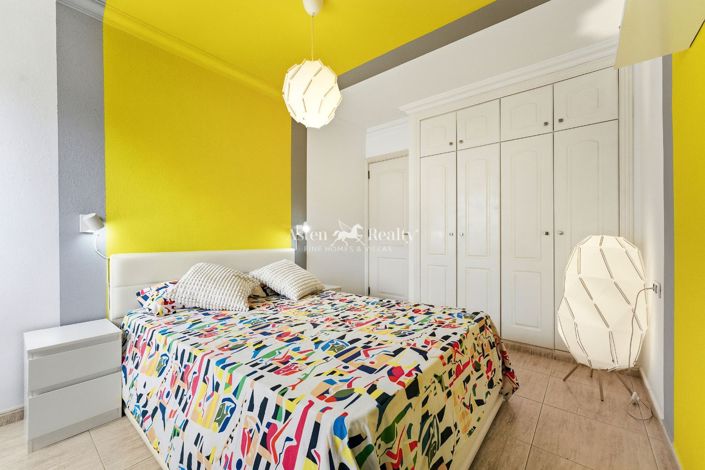 Image No.17-3 Bed Flat for sale