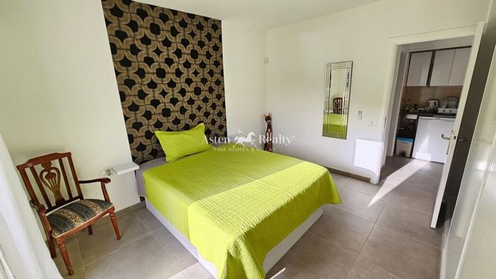 Image No.9-2 Bed Bungalow for sale
