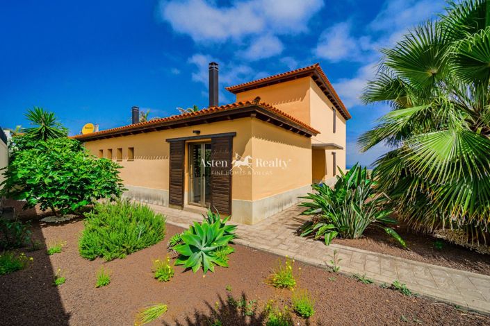 Image No.11-3 Bed Villa for sale