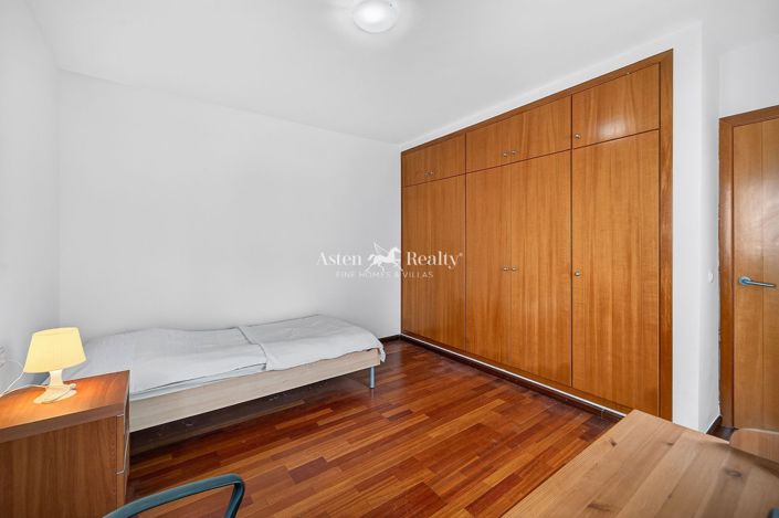 Image No.27-3 Bed Villa for sale