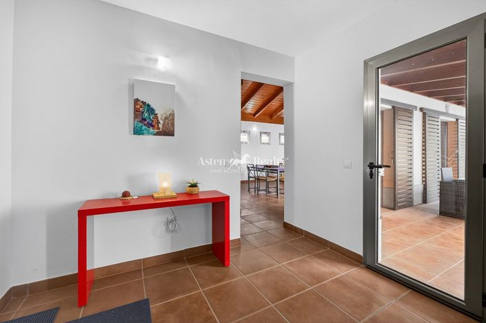 Image No.30-3 Bed Villa for sale