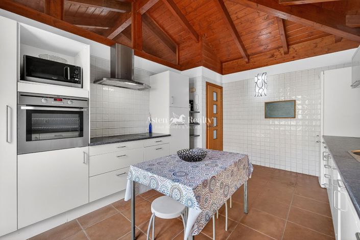 Image No.39-3 Bed Villa for sale