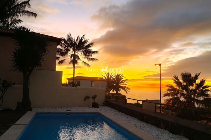 Image No.42-3 Bed Villa for sale