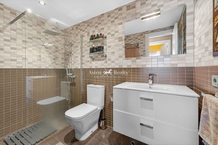 Image No.13-3 Bed Penthouse for sale