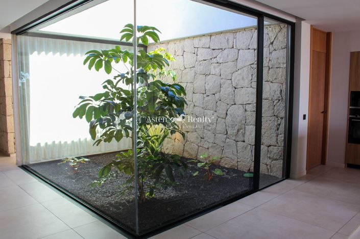 Image No.18-3 Bed Villa for sale
