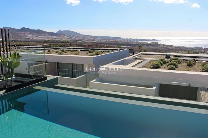 Image No.6-3 Bed Villa for sale