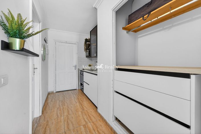 Image No.4-Studio for sale