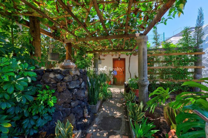 Image No.23-3 Bed House for sale