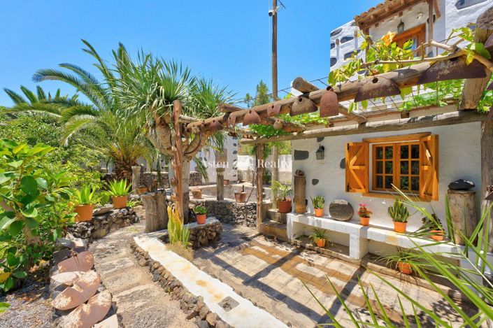 Image No.3-3 Bed House for sale