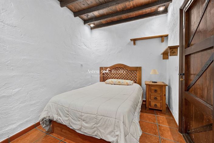 Image No.32-3 Bed House for sale