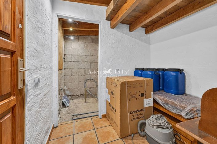 Image No.33-3 Bed House for sale