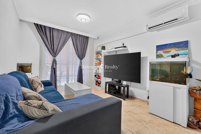 Image No.2-2 Bed Flat for sale