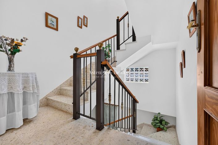 Image No.36-4 Bed House for sale
