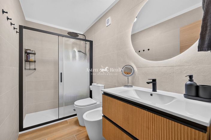 Image No.16-3 Bed Apartment for sale