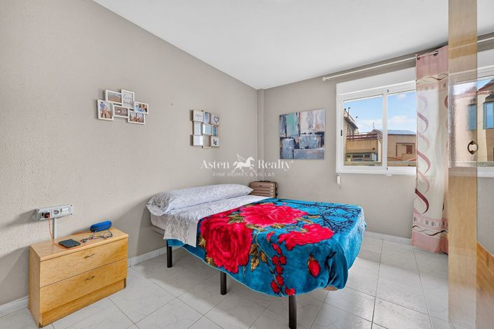 Image No.15-3 Bed Apartment for sale