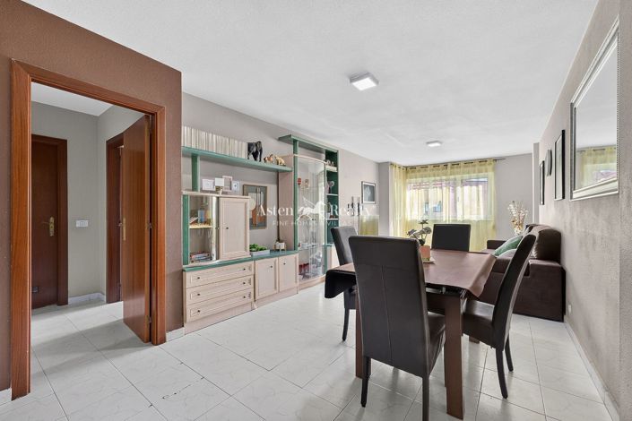 Image No.7-3 Bed Apartment for sale