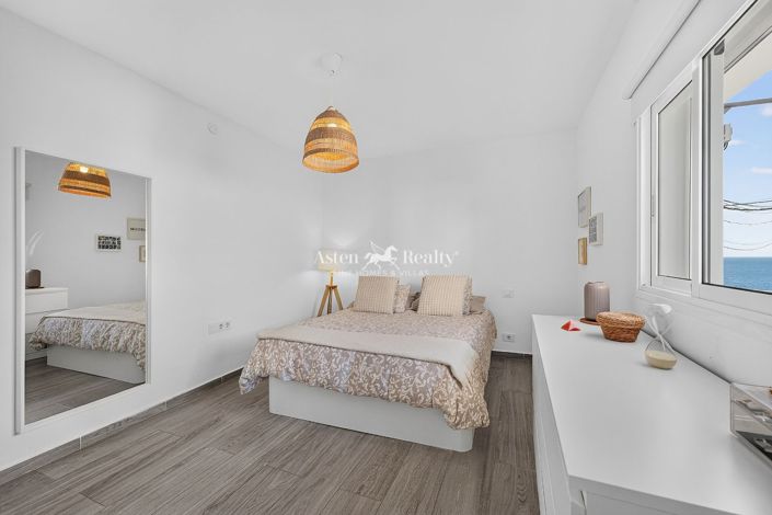 Image No.12-2 Bed Apartment for sale