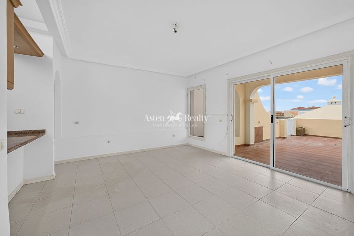 Image No.5-1 Bed Flat for sale