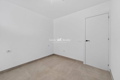 27454364