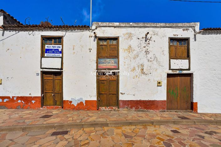 Image No.18-3 Bed House for sale