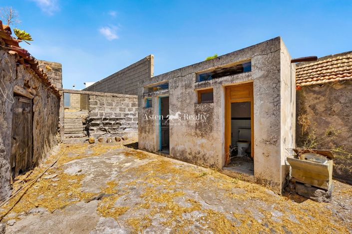 Image No.5-3 Bed House for sale