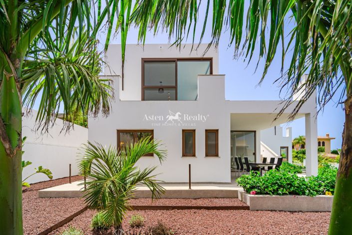Image No.16-5 Bed Villa for sale