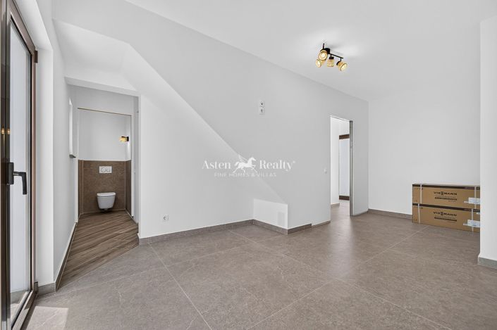 Image No.22-5 Bed Villa for sale