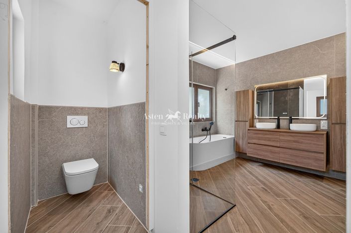 Image No.23-5 Bed Villa for sale
