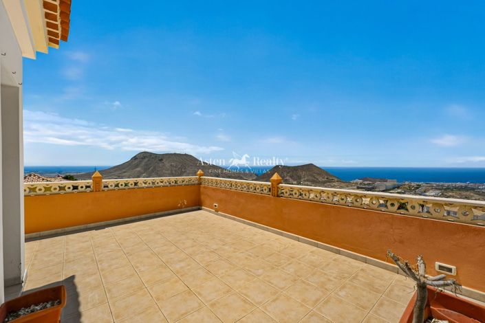 Image No.35-3 Bed House for sale