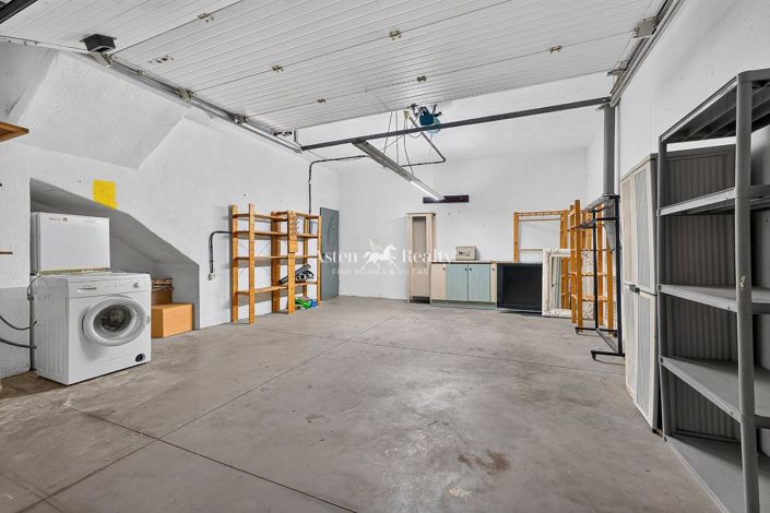 Image No.38-3 Bed House for sale