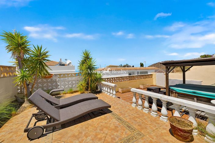 Image No.5-3 Bed House for sale