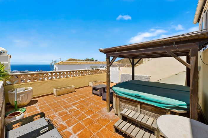 Image No.6-3 Bed House for sale