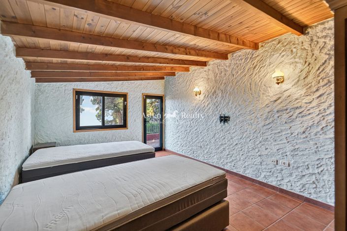 Image No.20-4 Bed Villa for sale